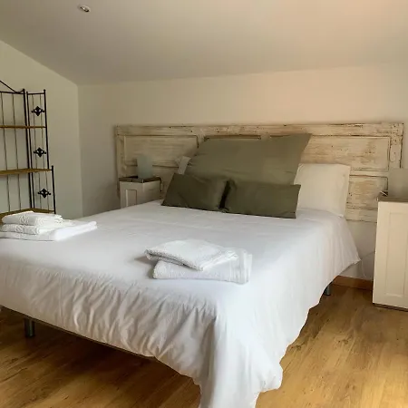 Guest house A Cochera Ferrol